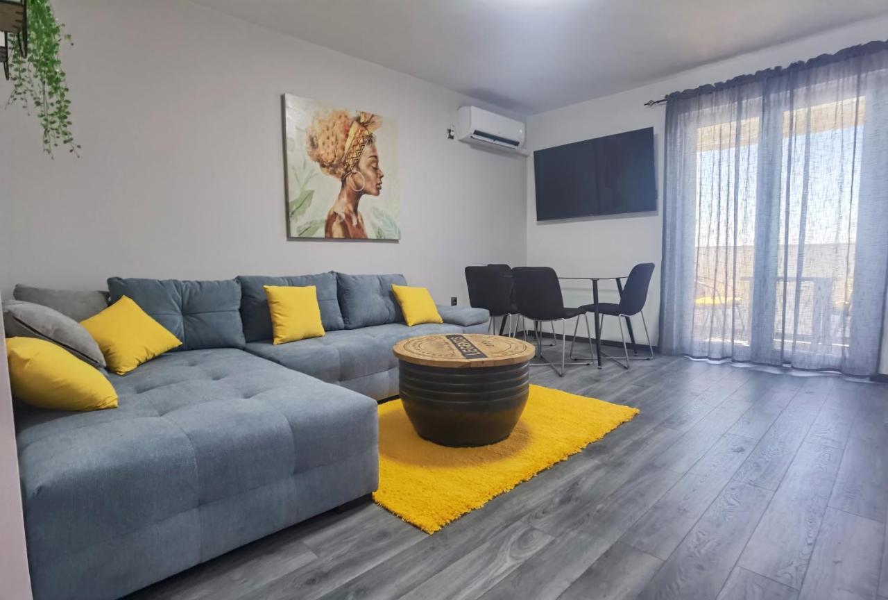 Apartment Pek Криквеница Екстериор снимка